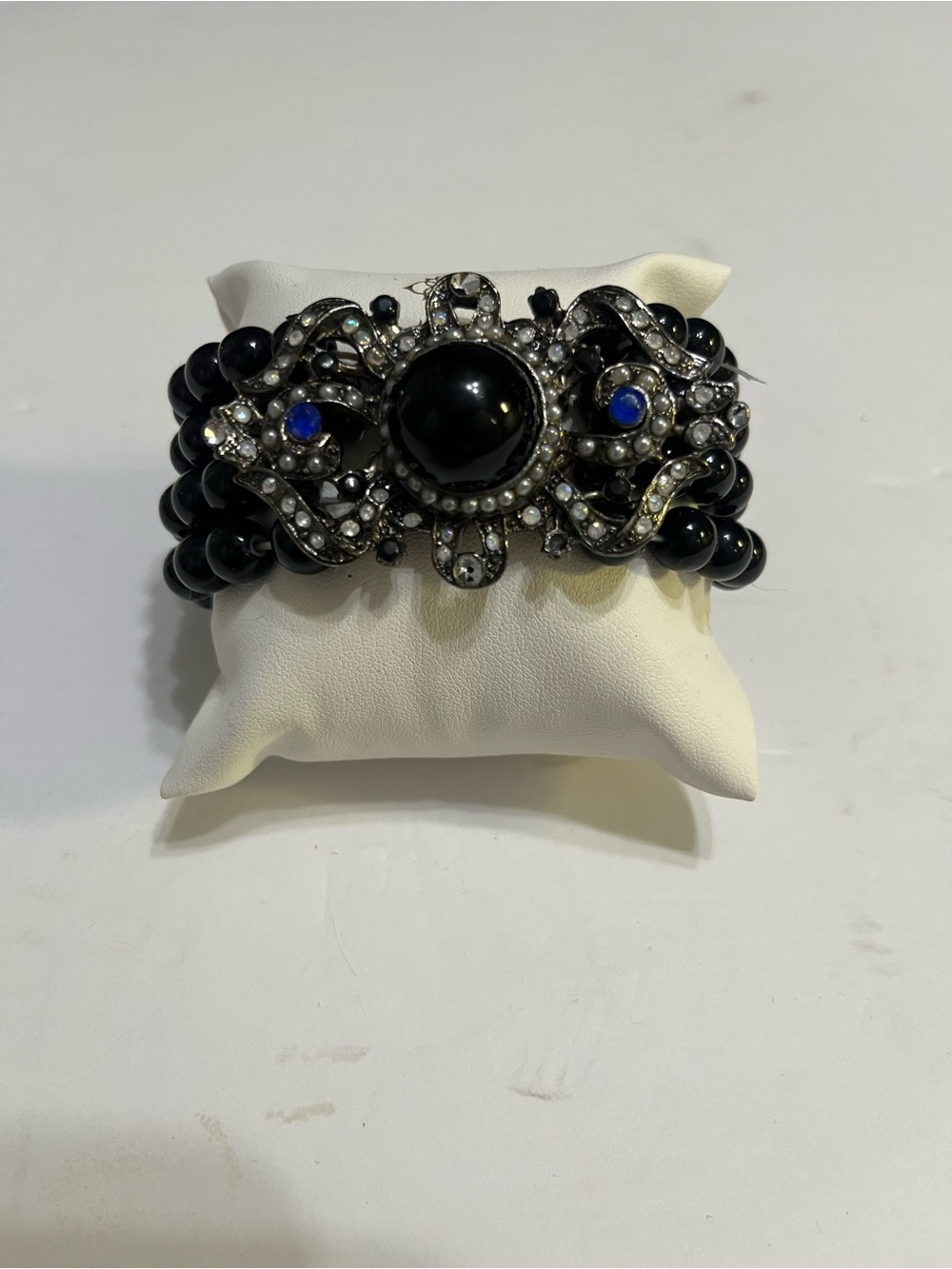 Vintage-Inspired Black Bead Bracelet with Decorative Centerpiece